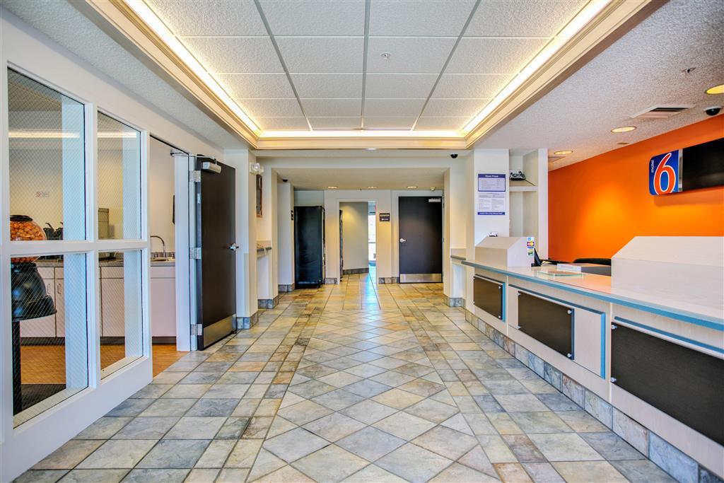 Hotel 6-missoula, Mt 4*