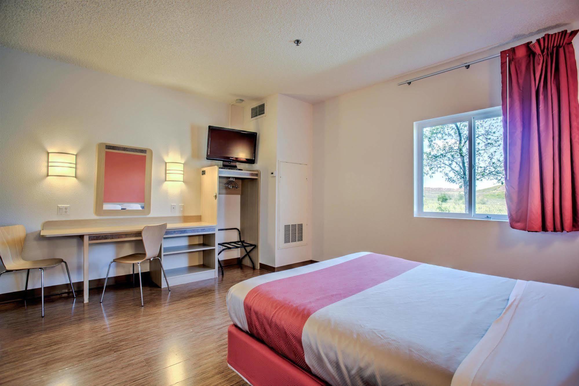 6-missoula, Mt 4*