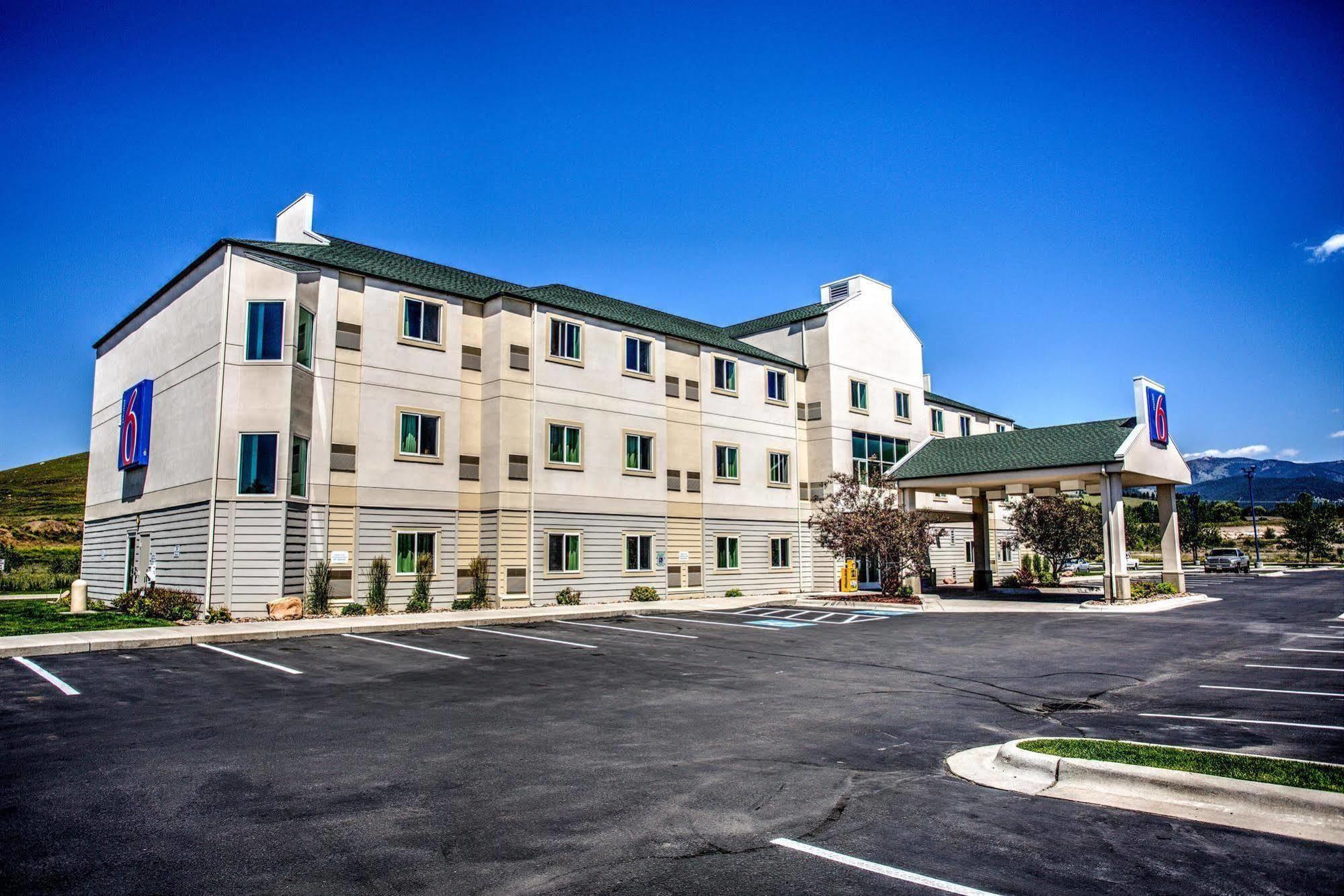 Hotel 6-missoula, Mt 4*
